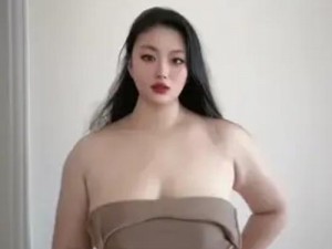 特大 BBwBBWBBw 高潮是怎样做到的？